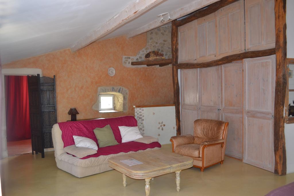 Maison D'Hotes Les Fougeres ミルマンド エクステリア 写真