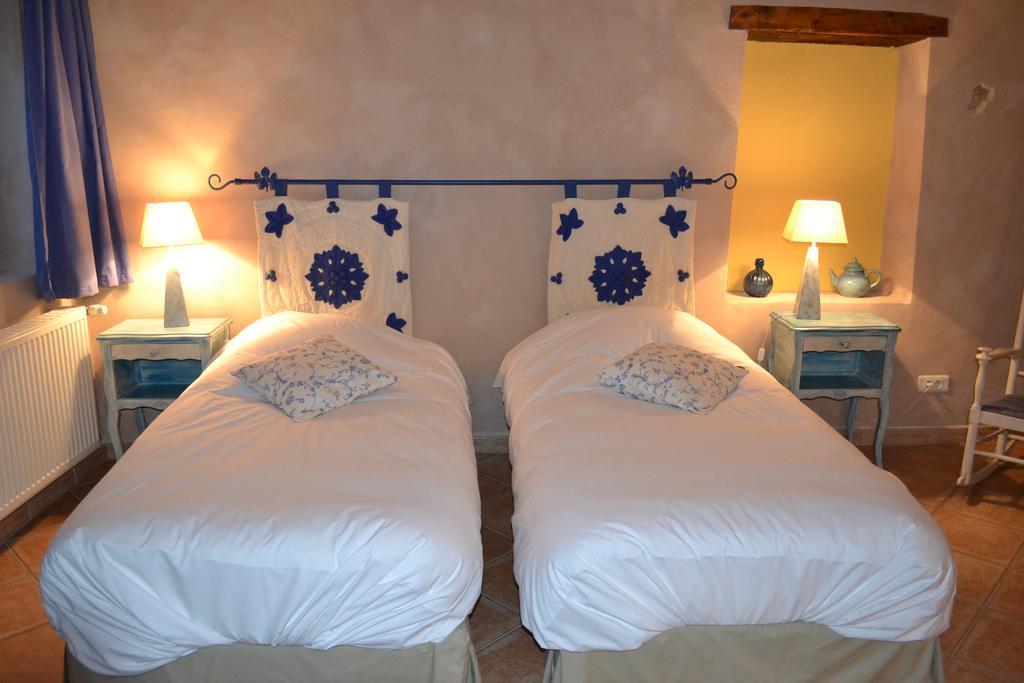 Maison D'Hotes Les Fougeres ミルマンド エクステリア 写真
