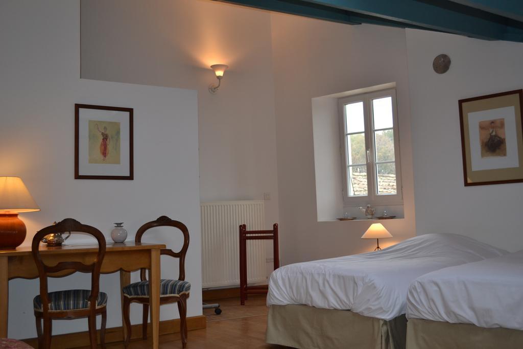 Maison D'Hotes Les Fougeres ミルマンド エクステリア 写真
