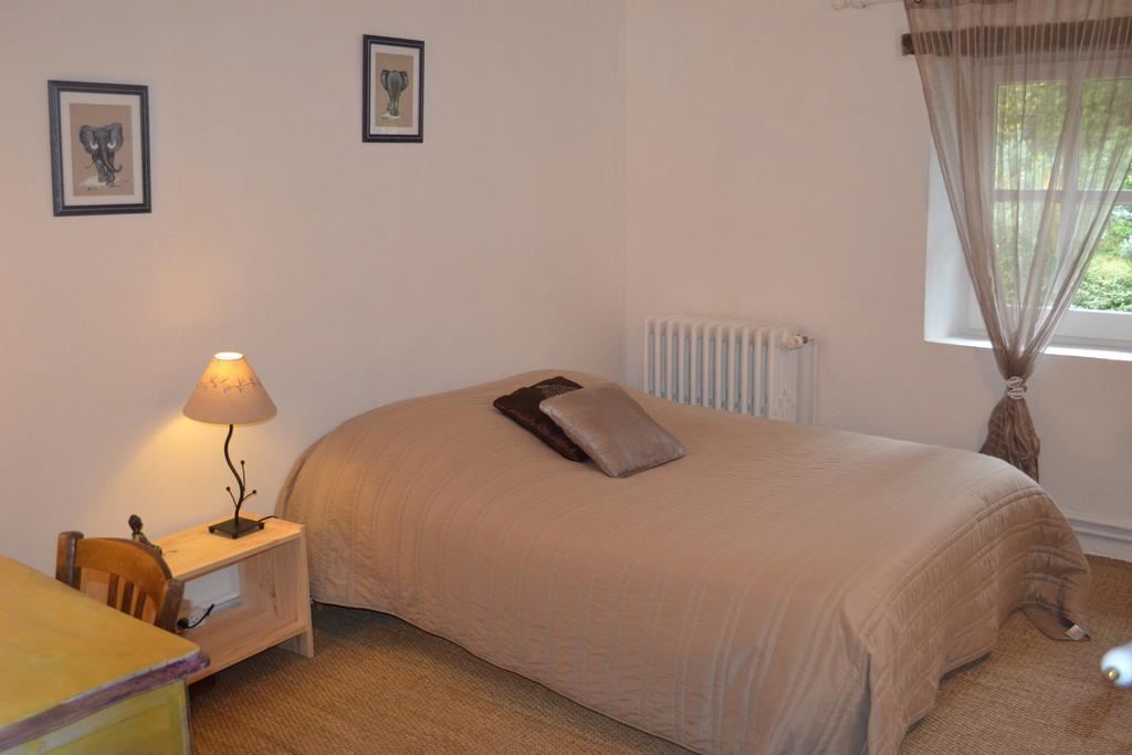 Maison D'Hotes Les Fougeres ミルマンド エクステリア 写真