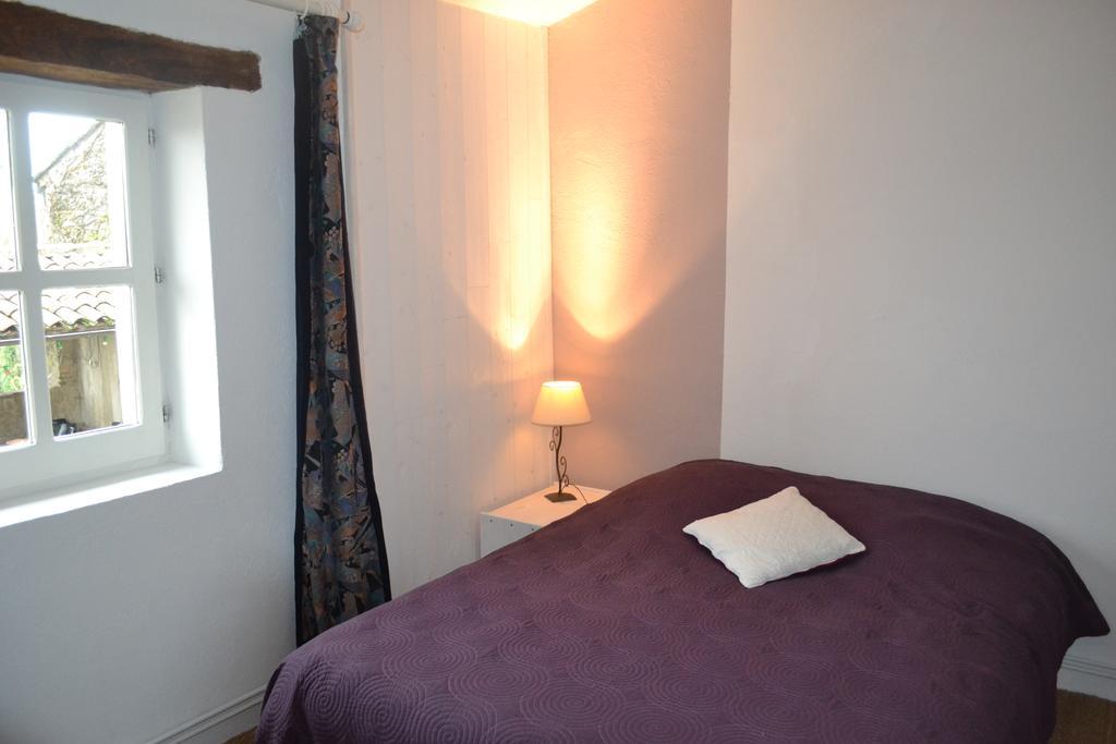 Maison D'Hotes Les Fougeres ミルマンド エクステリア 写真
